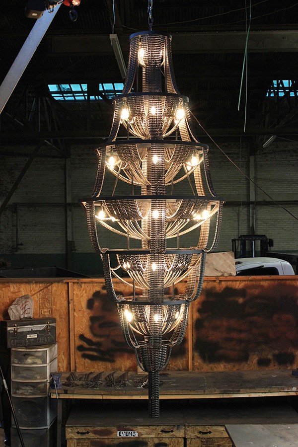 Upcycled-chandelier-made-from-recycled-bike-parts-by-Facaro